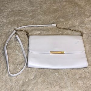 Express White Clutch